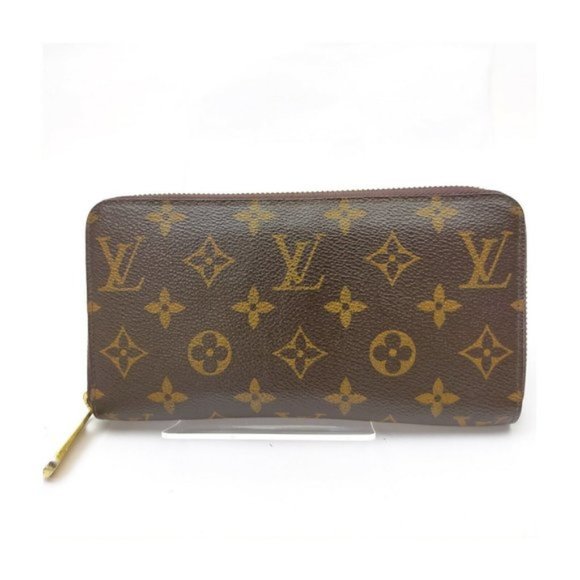 Louis Vuitton Handbags - Authentic Louis Vuitton Monogram Zippy Wallet